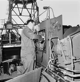 Arbetsbilder ombord på M76 Ven k-v nytt