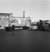 Lyft av tågfronter till lastbil