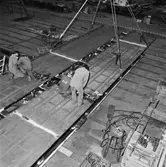 Arbete med sektioner till krigsbro