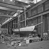 Segelfartyget Falken i mellanhallen