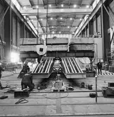 Sektioner till krigsbro i skrovhallen