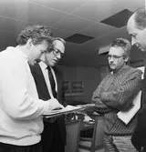 VD H. Frisk med förslagsställare