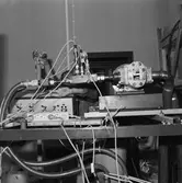 Provbänk till smörjoljepumpar maskinverkst.