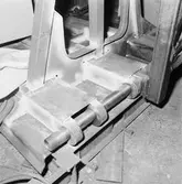 Arbete med krigsbroar i plåtverkst.