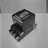 Generator och sektionsbry. och A.isometer Bender Singapore fartygen