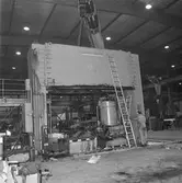 Rivning av 100 Tons pressen i plåtverkst.