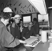 Besökande å Rehab verkst. kv-nytt