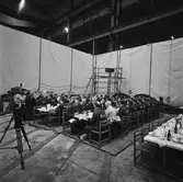 Personalen å plåt och svetsverkst. avslutningsfest