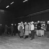 VD H. Hedman med besökande