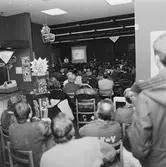 VD H. Hedman arbetsplatsträff i matsalen kv-nytt