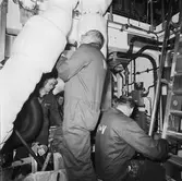 Arbetsbilder ombord på Nyb 435 Singapore kv-nytt