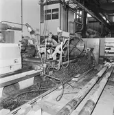 Arbetsbilder vid svarv i maskinverkst