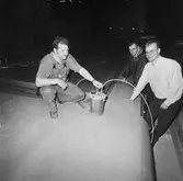 Personal på plastverkstan Teknik för vakuminjecering kv-nytt