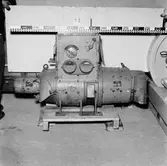 El.sekt. fotografering av motorer i förråd