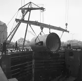 Ub U 4 i docka sektion till skrovet (lyft)