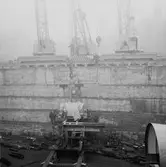 Ubåten Aborren lyft i docka (Motorn)