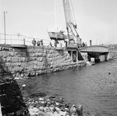 Karlskronakryssaren sjösättning och under segel ext