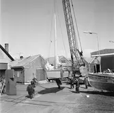 Karlskronakryssaren sjösättning och under segel ext