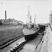 Båtar i dockor Popi o Alvö