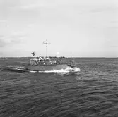 Örlogshamnens Dykarbåt ext o int till sjöss