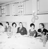 Personalen på huvudkontoret (flyttkalas)