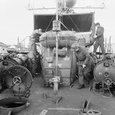 Lyft av motor från kaj till maskinrum T 126