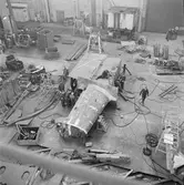 Bottensektion och akterstäv i plåtverkstan