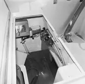 Motor ombord på segelbåten Viggen