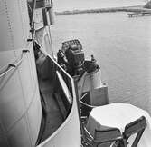 Lyft av radarantenn från Kryssaren Göta Lejon
