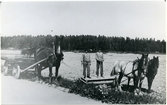 Hubbo sn, Västerås kn, Mälby.
Vägarbete vid Tillberga kvarn, 1938.