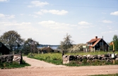 Sjötorpet på Teleborg i Växjö. I bakgrunden ser man Södra Bergundasjön.
