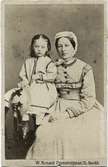 Dubbelporträtt. Kvinna och flicka, 1860-tal.