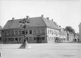 Stora torget och Kungsängsgatan, Dragarbrunn, Uppsala från nordväst 1901 - 1902