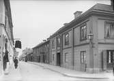 Dragarbrunnsgatan från S:t Persgatan, Dragarbrunn, Uppsala 1901 - 1902