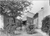 Gårdsinteriör, kvarteret Sigurd, Hamnesplanaden 6, Kungsängen, Uppsala 1908
