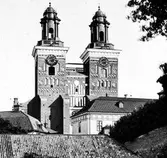 Västfasadens övre del, Uppsala domkyrka omkring 1880