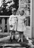 Flicka och pojke, Uppland 1936