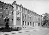 Upsala Sparbanks lokaler, kvarteret Oden Ygg, Kungsgatan, Uppsala, sannolikt i slutet av 1920-talet