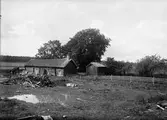Gårdsmiljö, Nedergården, Kunsta, Lena socken, Uppland, sannolikt 1920-tal