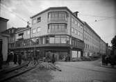 Stadsmiljö - korsningen Kungsgatan - Vaksalagatan, Uppsala 1939 - 1940