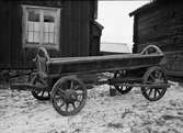 Arbetsvagn på friluftsmuseet Disagården, Gamla Uppsala december 1942