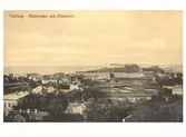 Utsikt över staden från kyrkan. På bilden syns bl a Kv Trädgården, Fästningen och Platsarna.