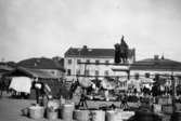 Torgdag på Kungstorget Uddevalla våren 1934