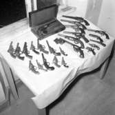 Handeldvapensamling  gåva till Uddevalla museum 1955