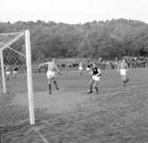 Fotbollsmatch mellan Grundsund och Svane