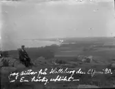 Enligt text på fotot: 