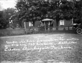 Enligt text på fotot: 