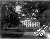 Enligt text på fotot: 