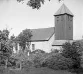 (Stereo karta) Bokenäs gamla kyrka framifrån tornet. 20 Juni 1926.