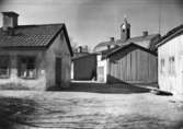 Enköping, kvarteret Kaplanen, gårdsmiljö, mot sydväst (rådhuset)